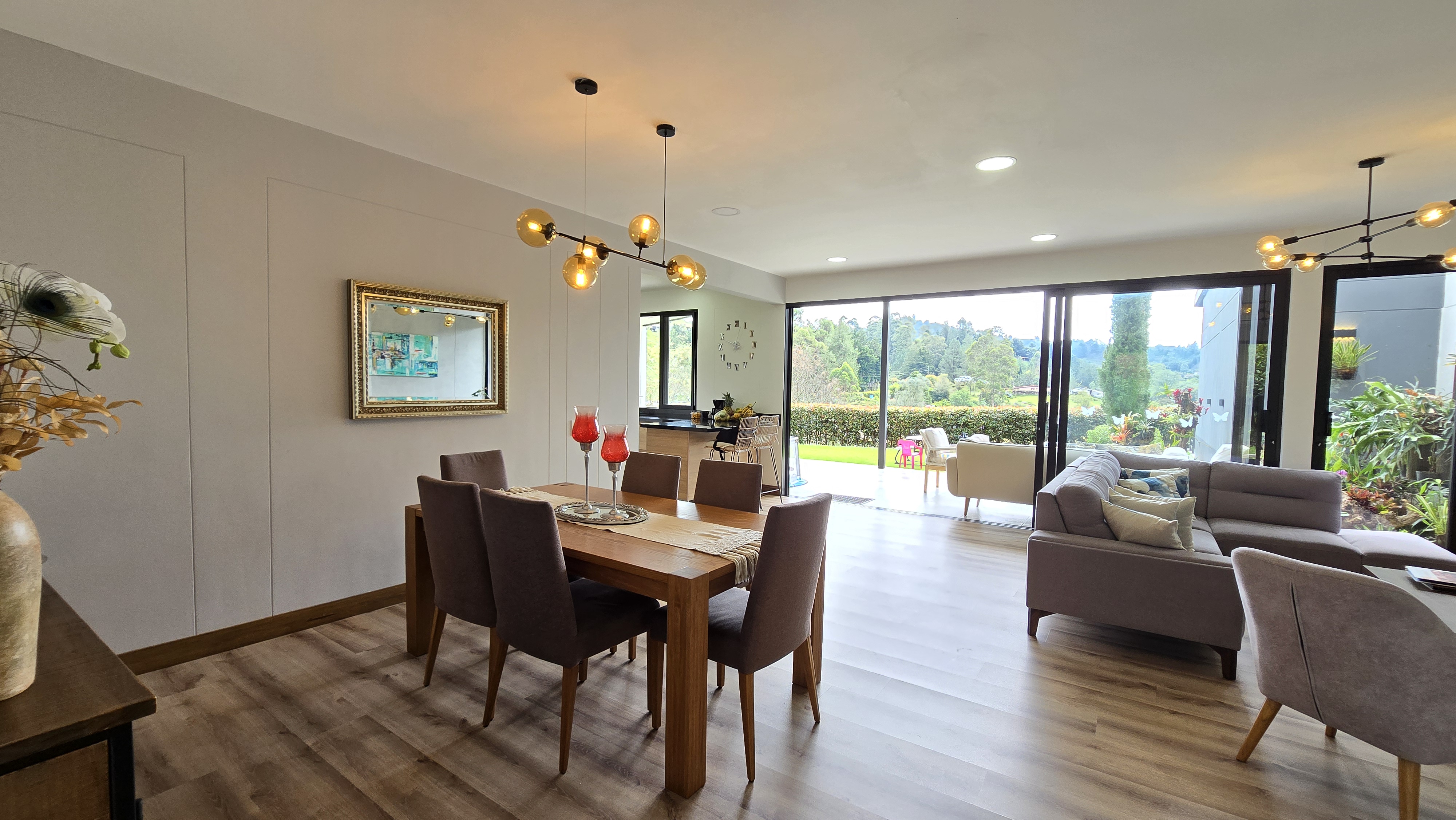 Dining Room 1 in dining_room